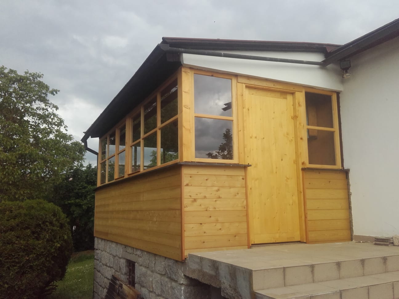 Práce 65